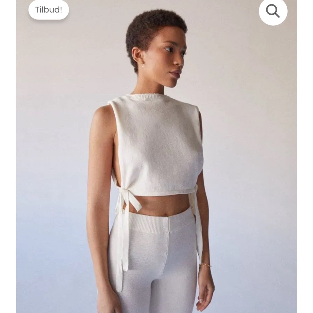 Alohas Shelter Knit Open Vest Ivory
